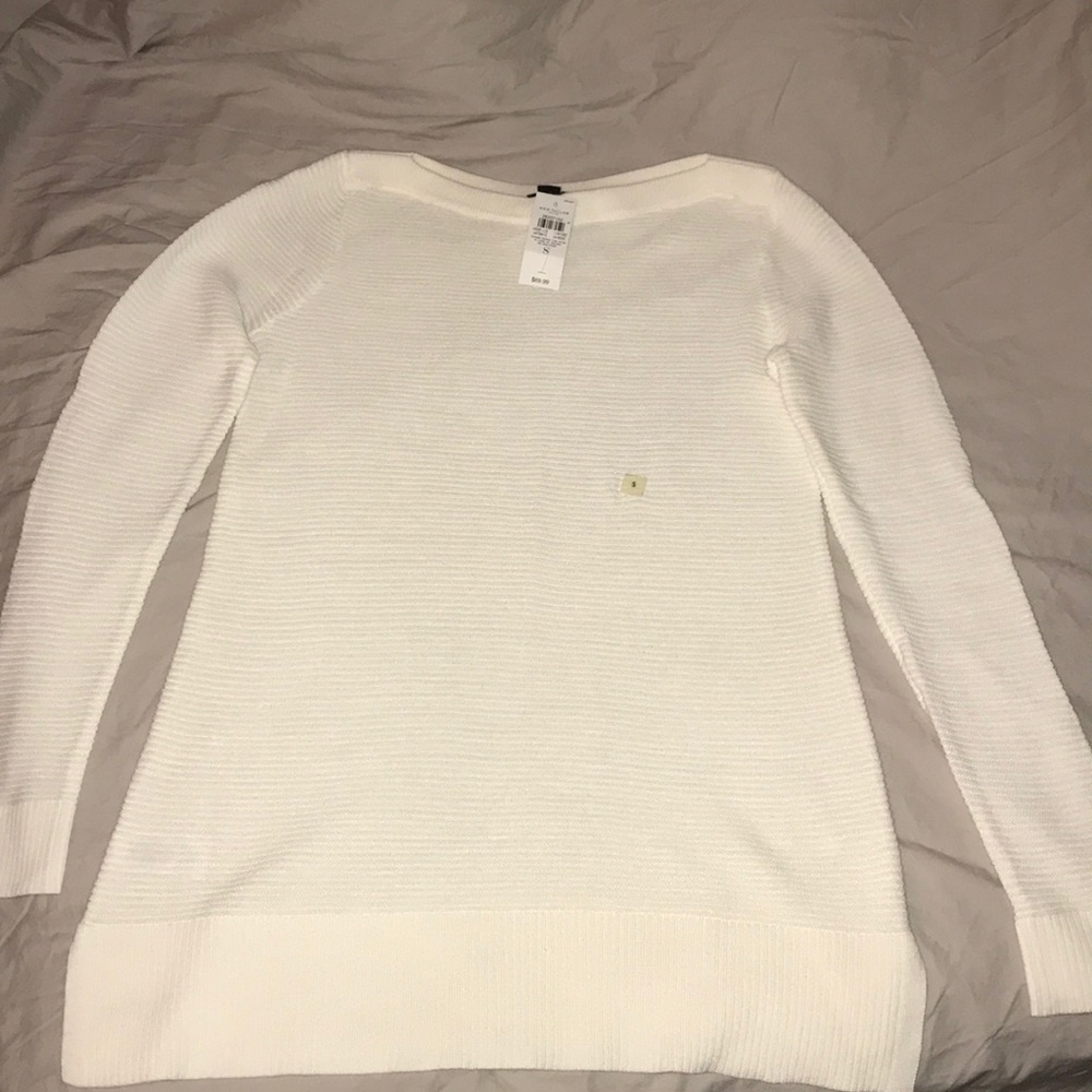 White ribbed sweater